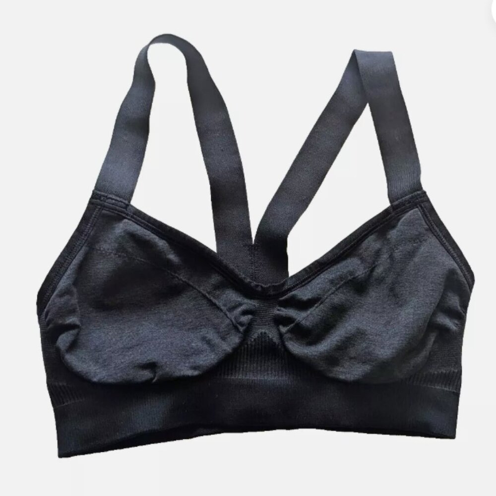 Lululemon Hold Your Om Black Strappy Cross Back Sports Bra sz 2
